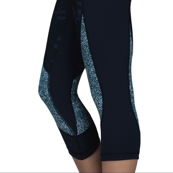 Lululemon Wunder Under Crop Leggings Sz 6 - Picture 6 of 14